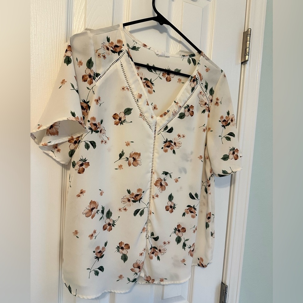 Women's Sienna Sky Floral Blouse Size Small